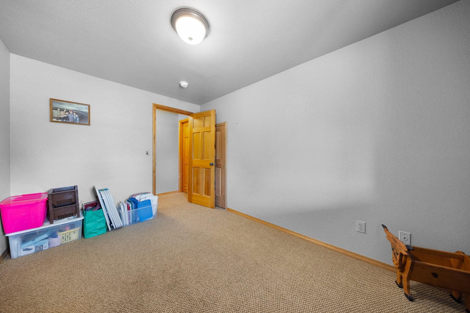 Photo of 575 SW 55th Place 27 of 59