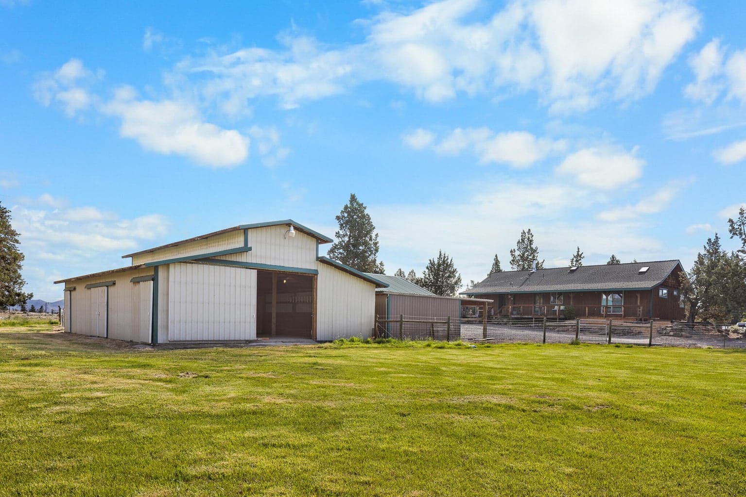 Photo of 575 SW 55th Place 37 of 59