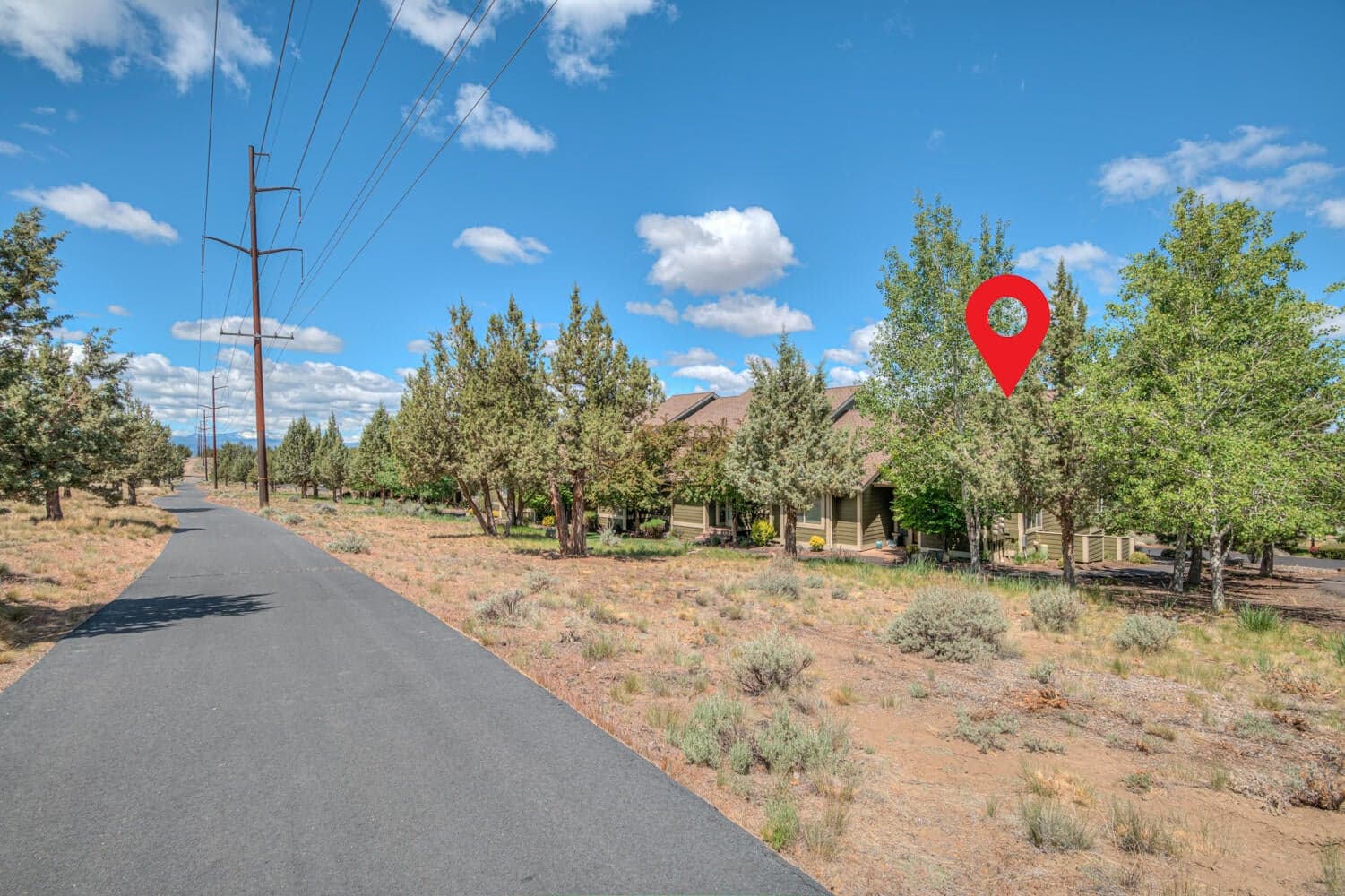 Access to miles of walking/biking trails.