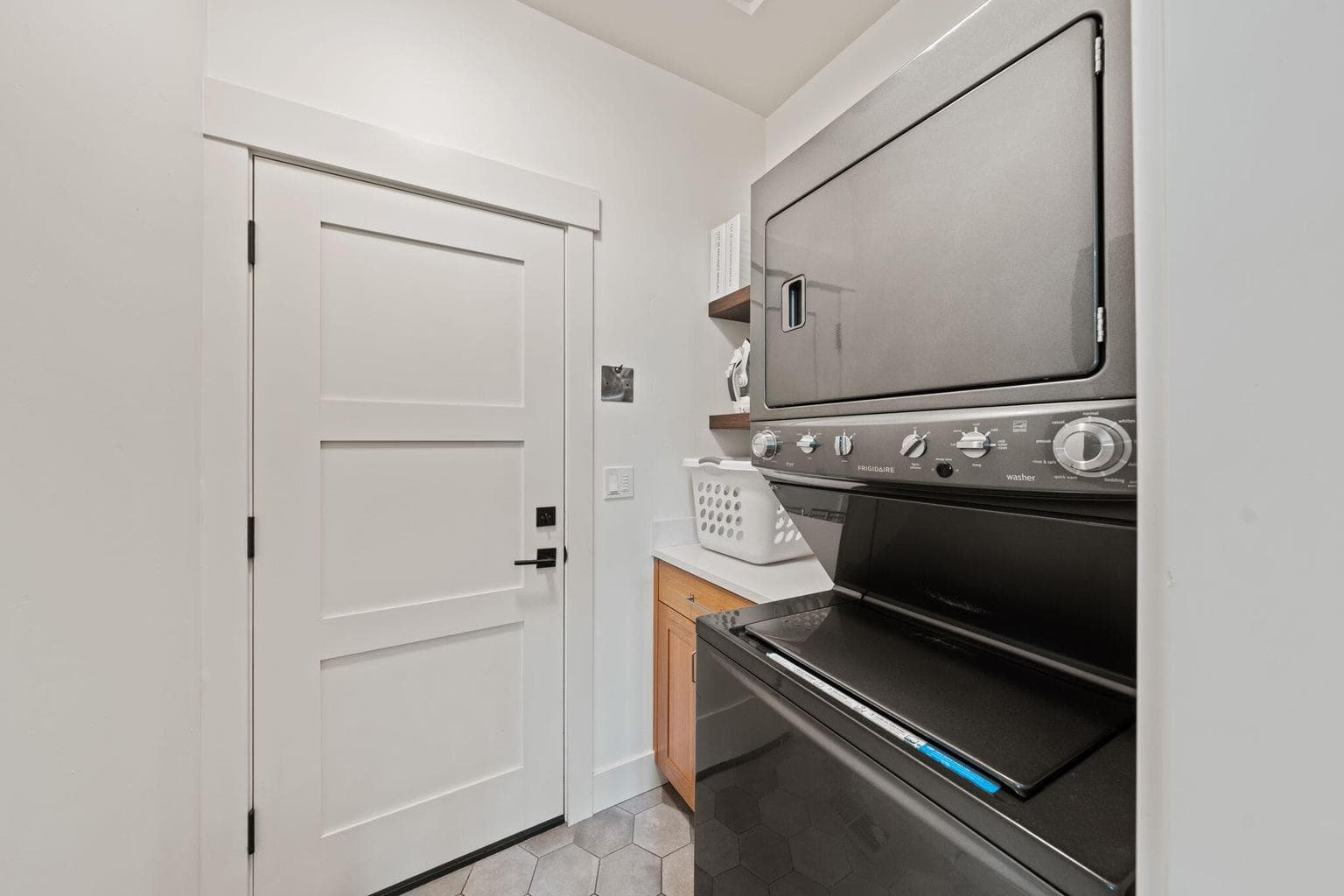 Photo of 61261 Tetherow Drive 18 of 30