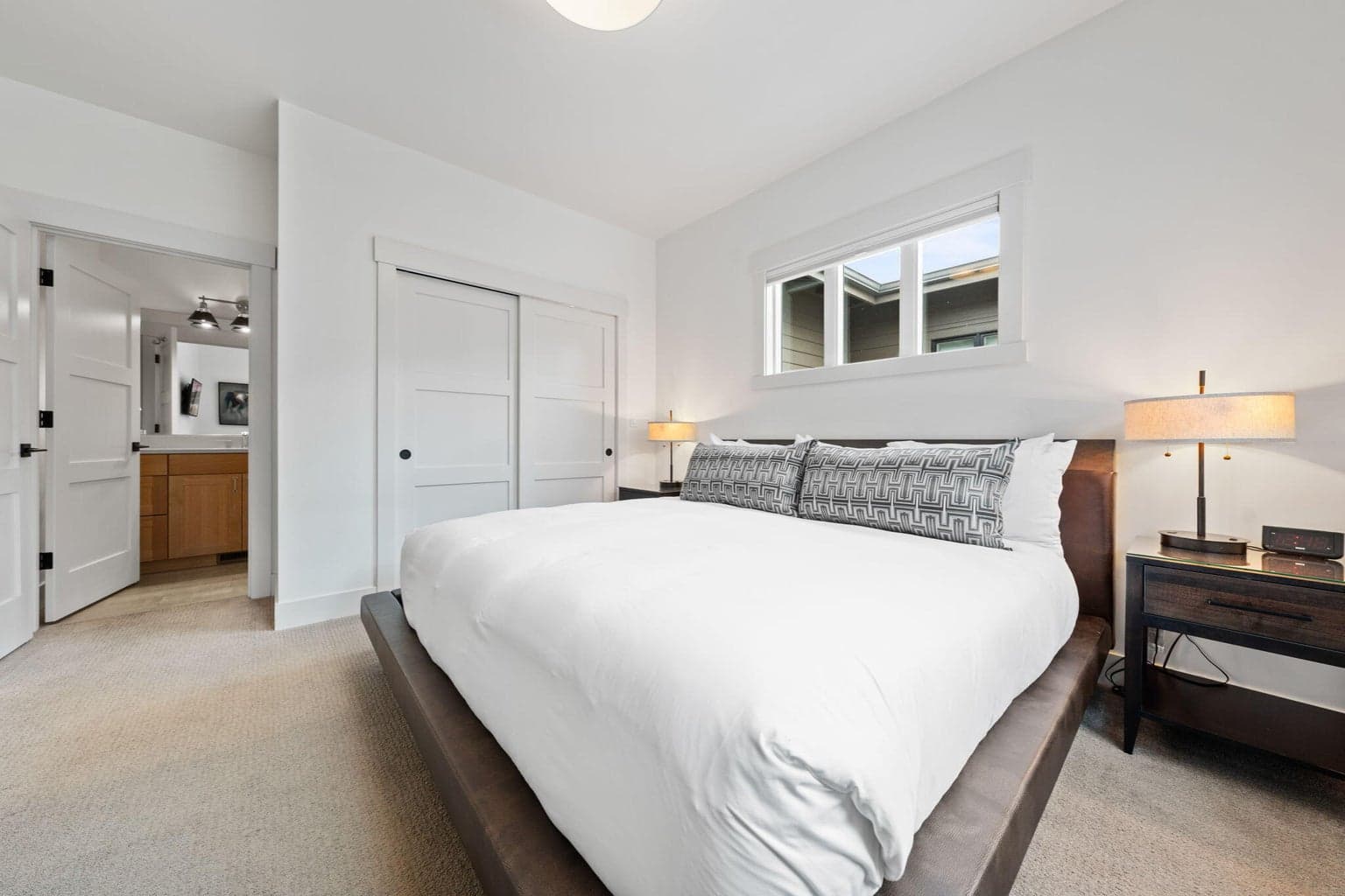 Photo of 61261 Tetherow Drive 13 of 30