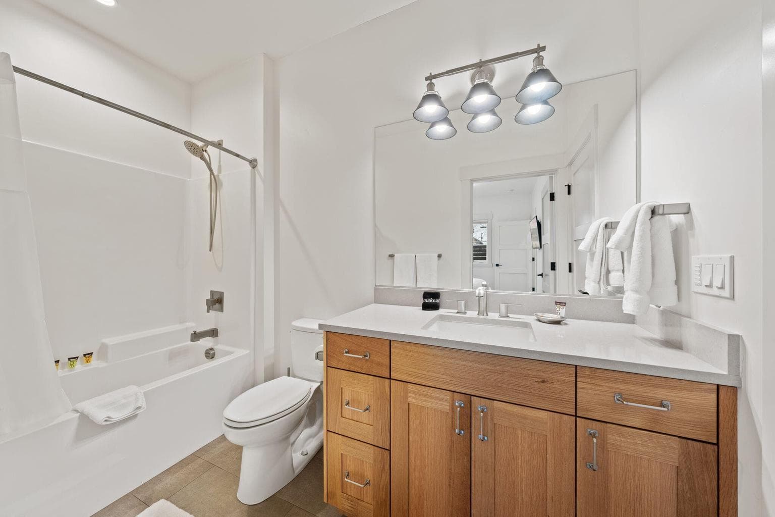 Photo of 61261 Tetherow Drive 17 of 30