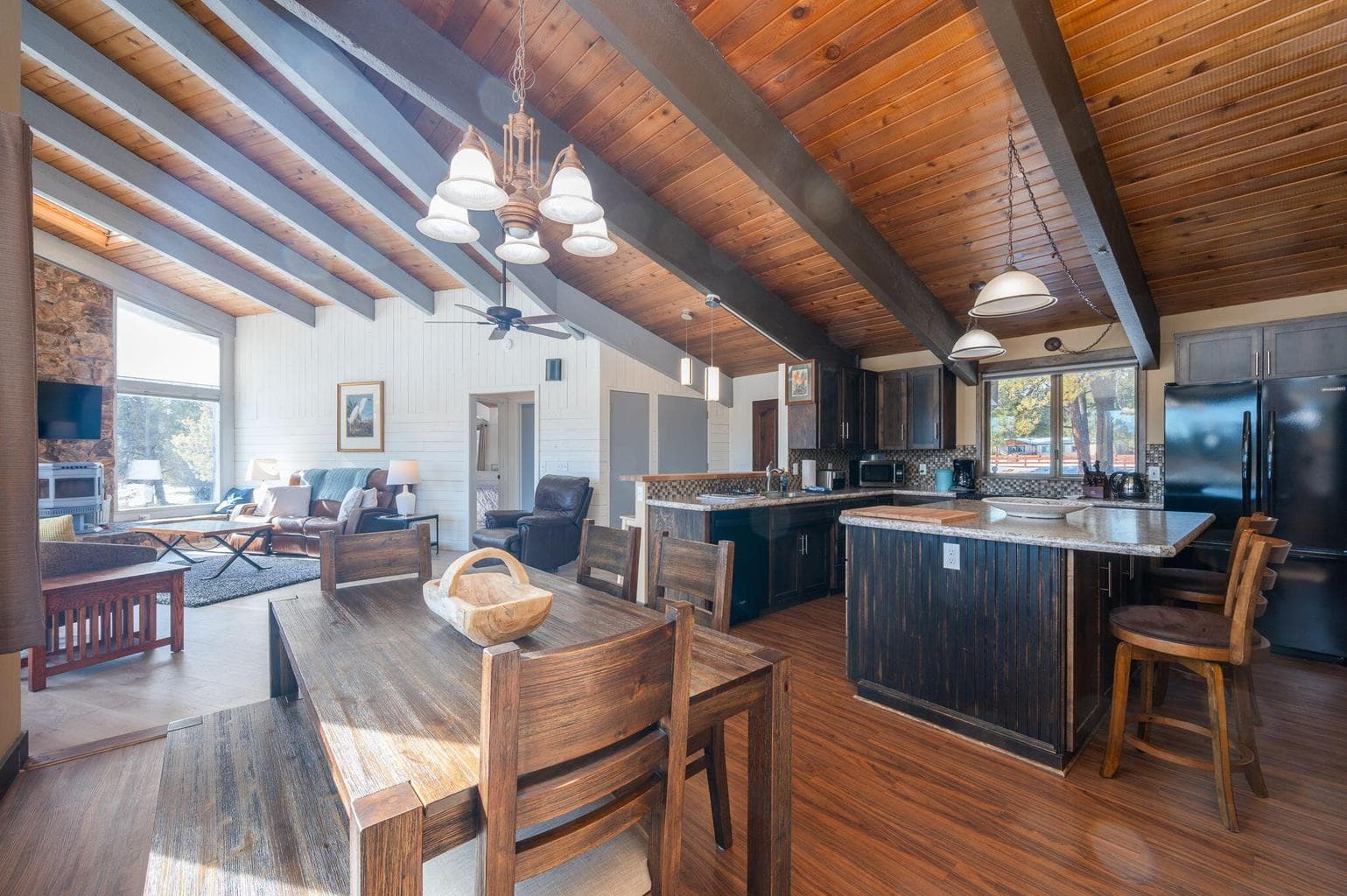 Photo of 53606 Bridge Drive 18 of 48