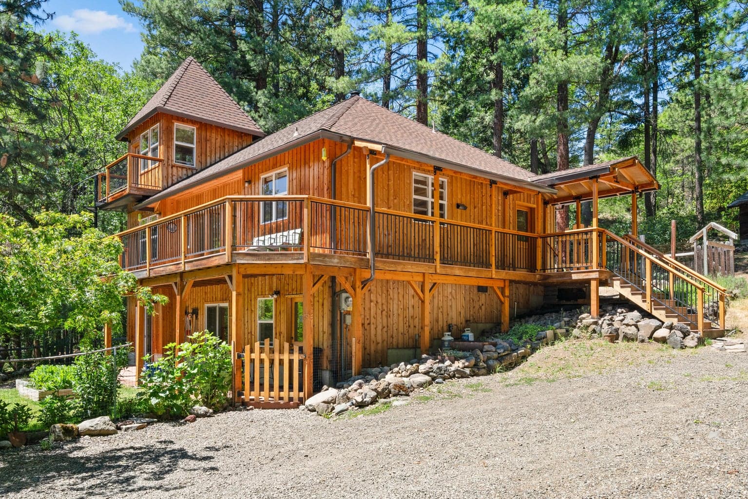 Photo of 1700 Tyler Creek 3 of 58