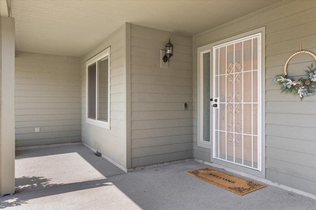 Photo of 348 Wagner Meadows 4 of 23