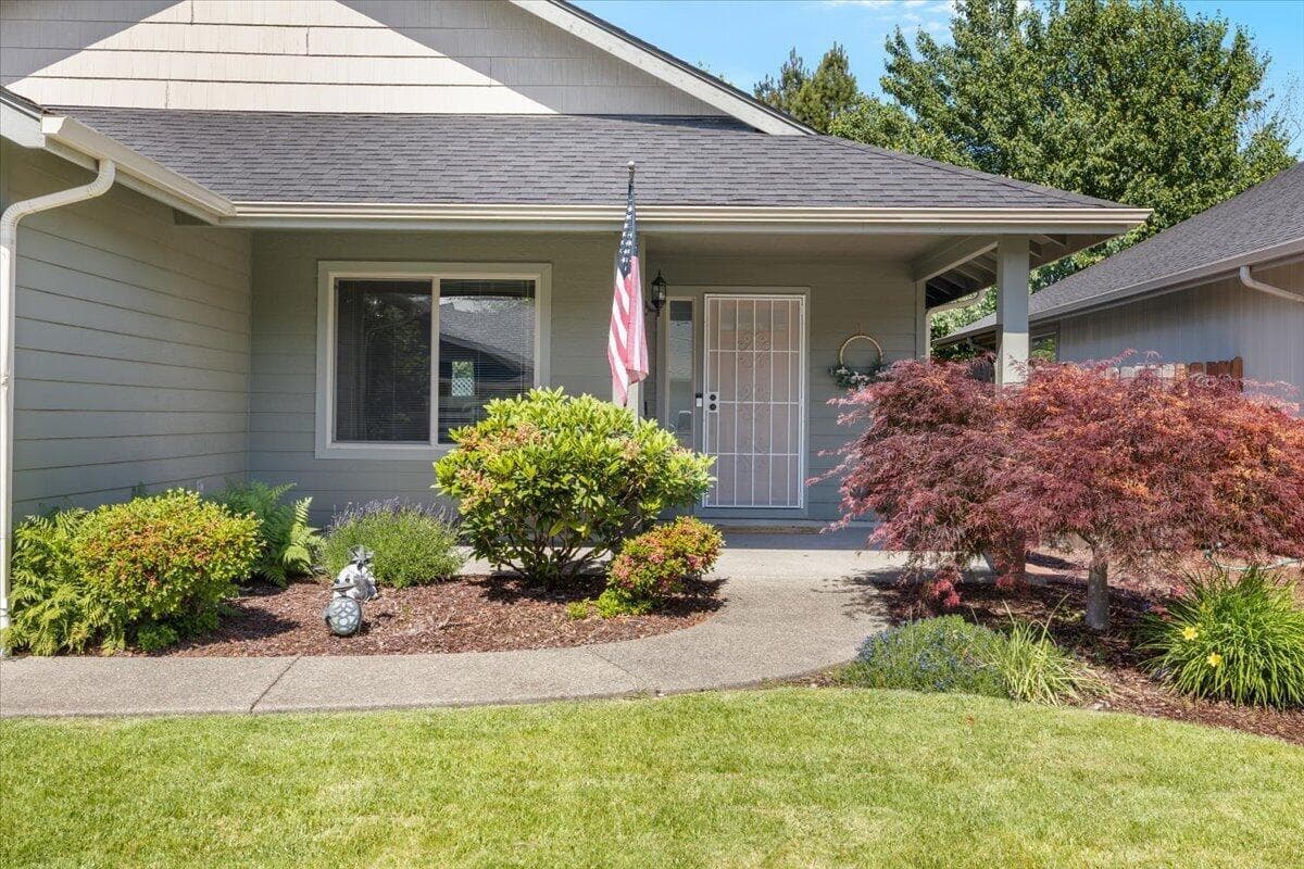 Photo of 348 Wagner Meadows 3 of 23