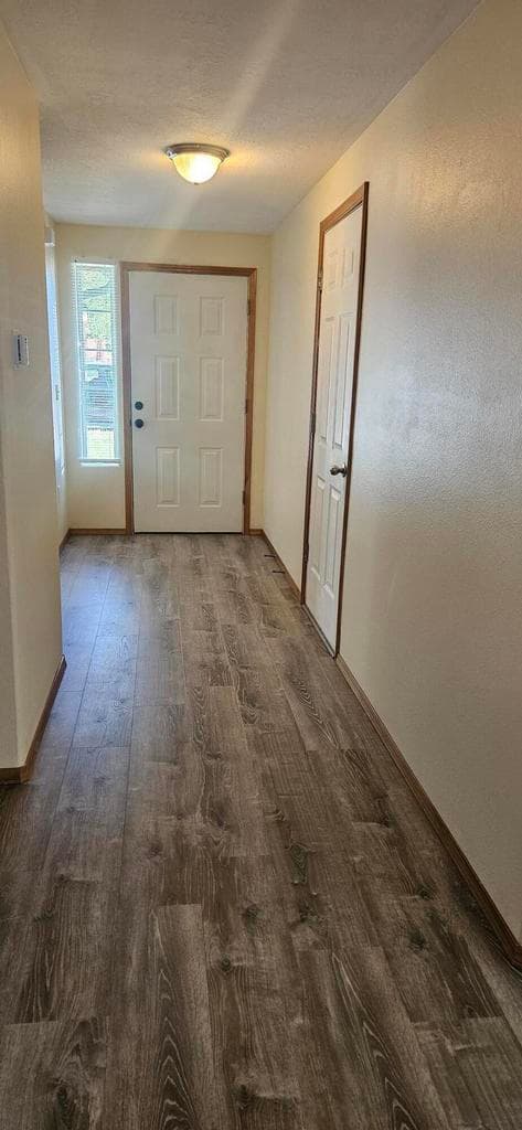 Photo of 578 NE Marigold Street 7 of 12