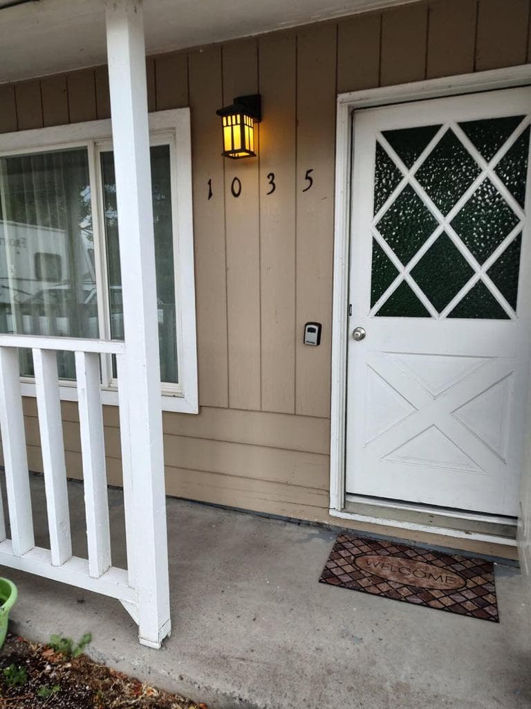 Photo of 1035 Applewood 3 of 29