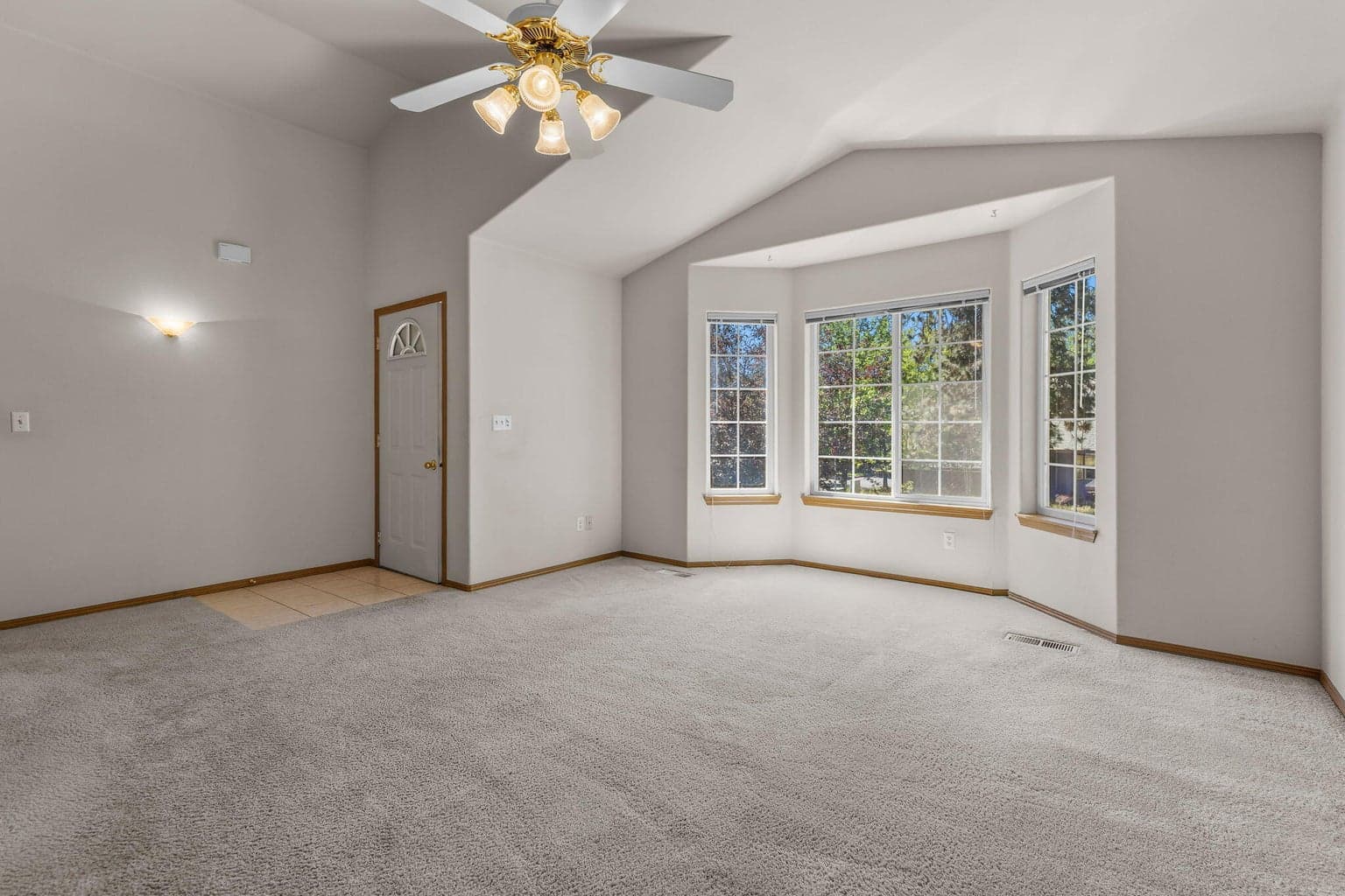 Open-concept living designed for easy everyday living & entertaining.