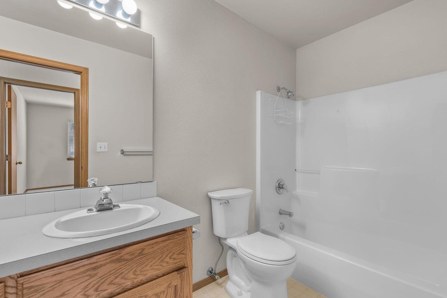 Secondary bath.