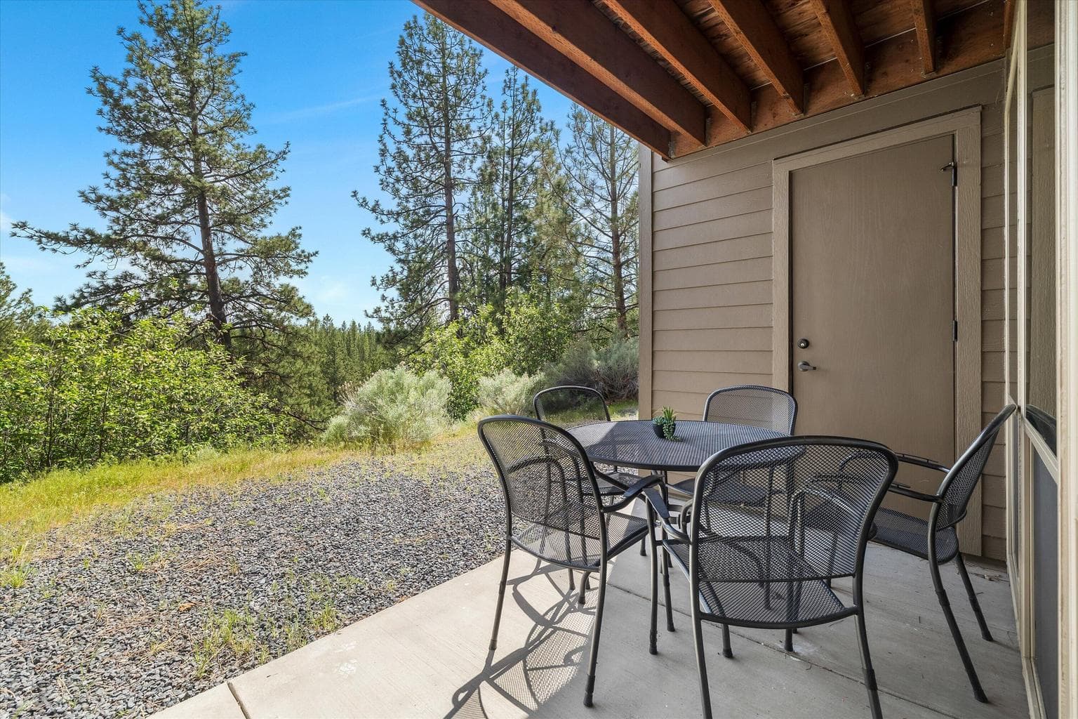 Photo of 18575 SW Century Drive 15 of 31