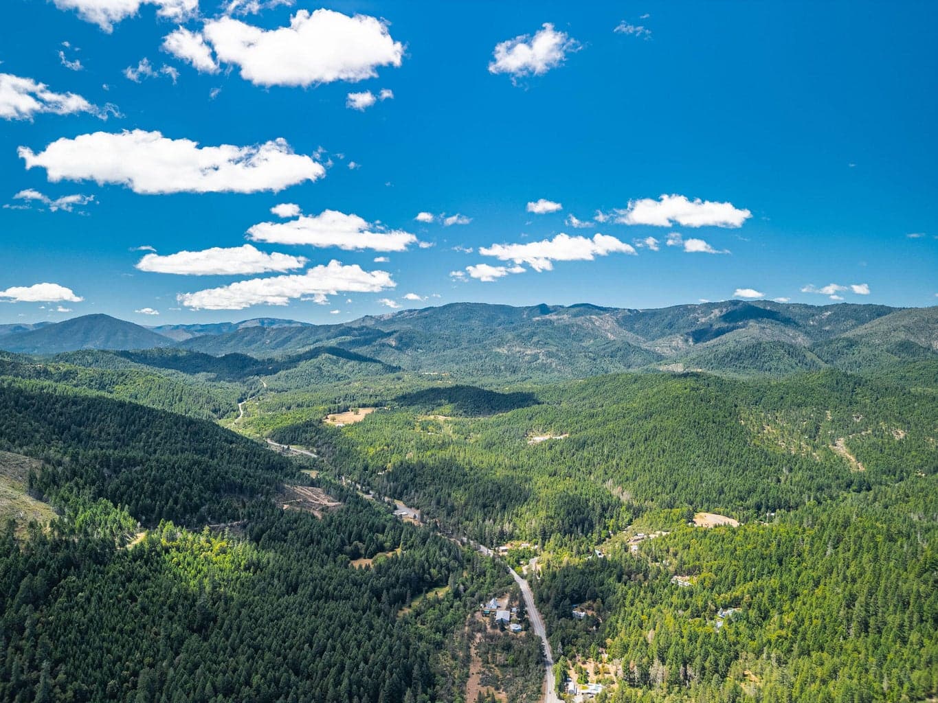 Photo of 222 Wonder 1 of 44