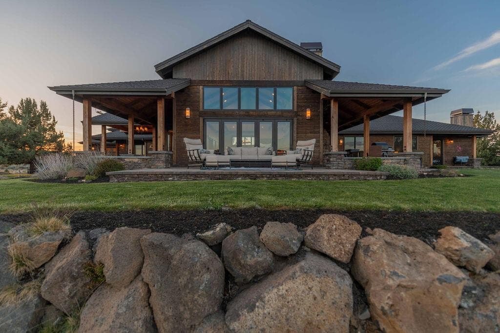 Photo of 61465 White Peaks Court 87 of 130