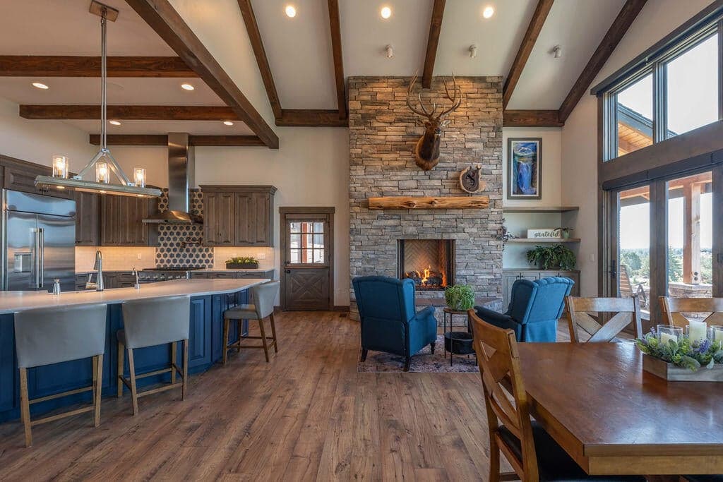 Photo of 61465 White Peaks Court 18 of 130