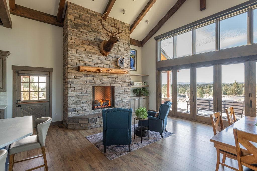 Photo of 61465 White Peaks Court 22 of 130