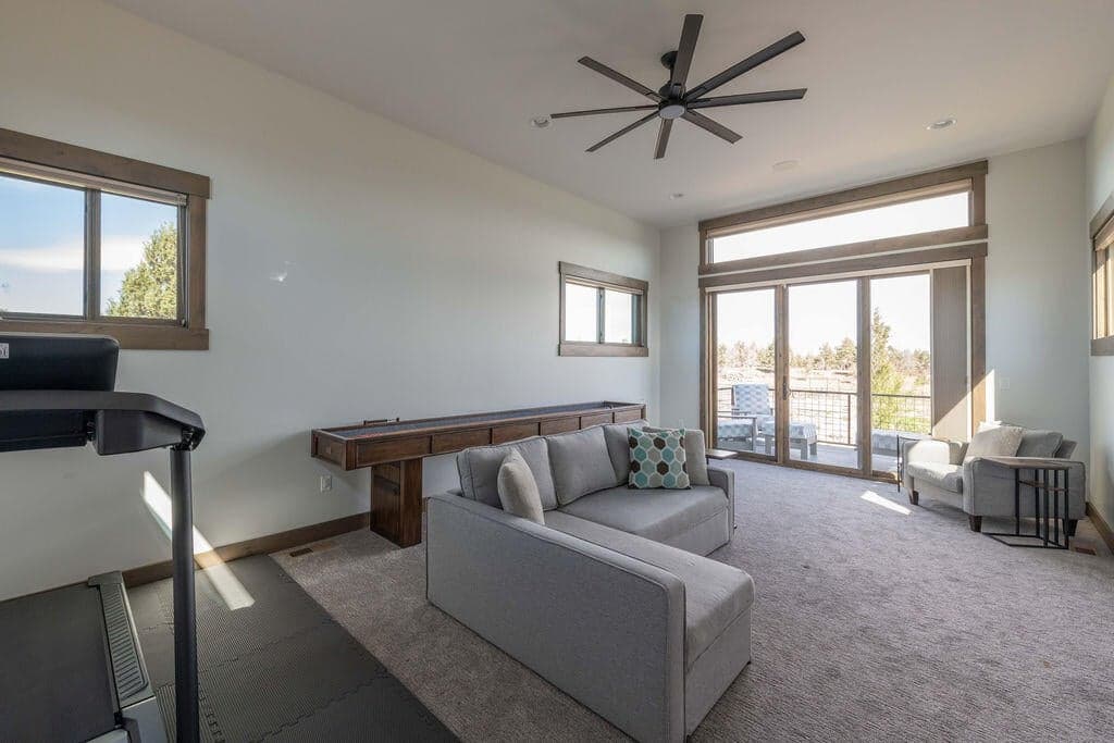 Photo of 61465 White Peaks Court 60 of 130