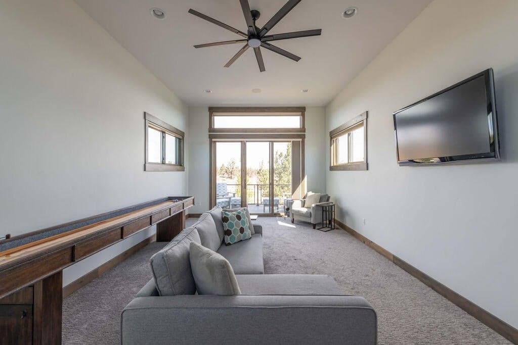 Photo of 61465 White Peaks Court 61 of 130