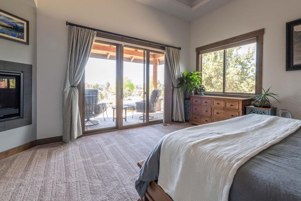 Photo of 61465 White Peaks Court 71 of 130