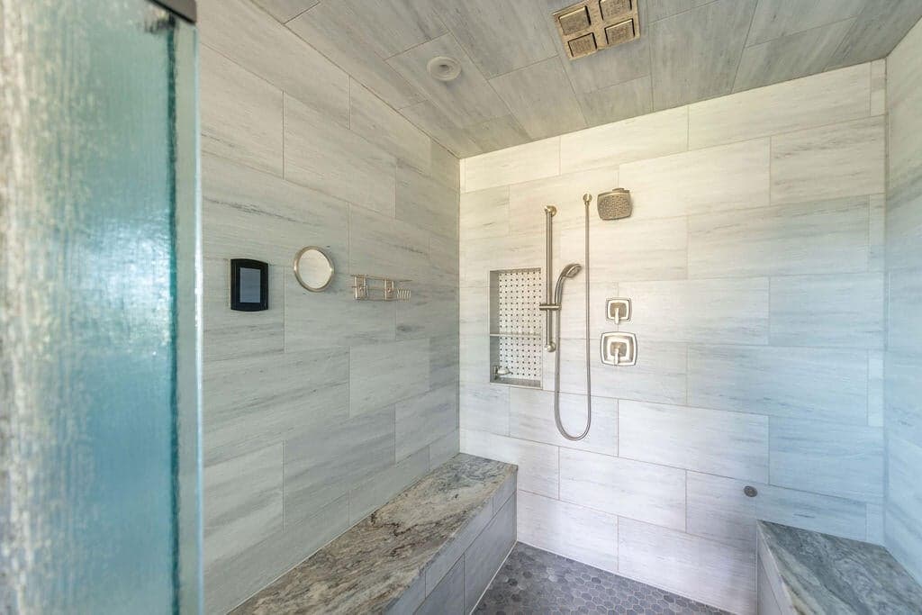 Photo of 61465 White Peaks Court 84 of 130