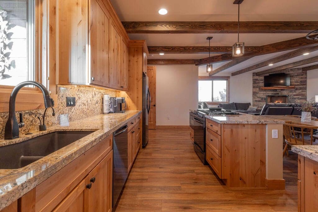 Photo of 61465 White Peaks Court 102 of 130