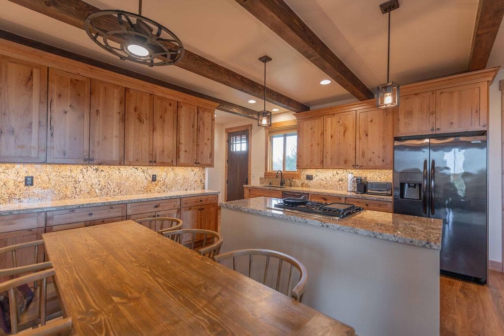 Photo of 61465 White Peaks Court 106 of 130