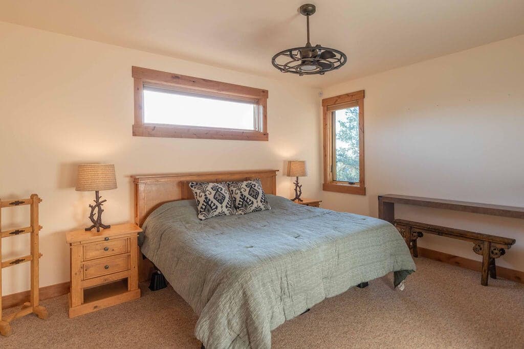 Photo of 61465 White Peaks Court 110 of 130