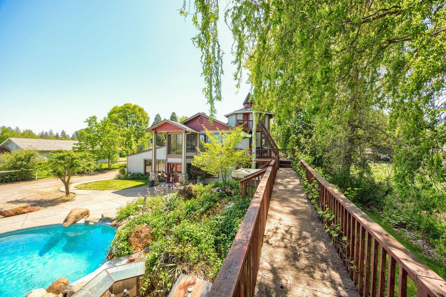 Photo of 3600 Madrona 5 of 85