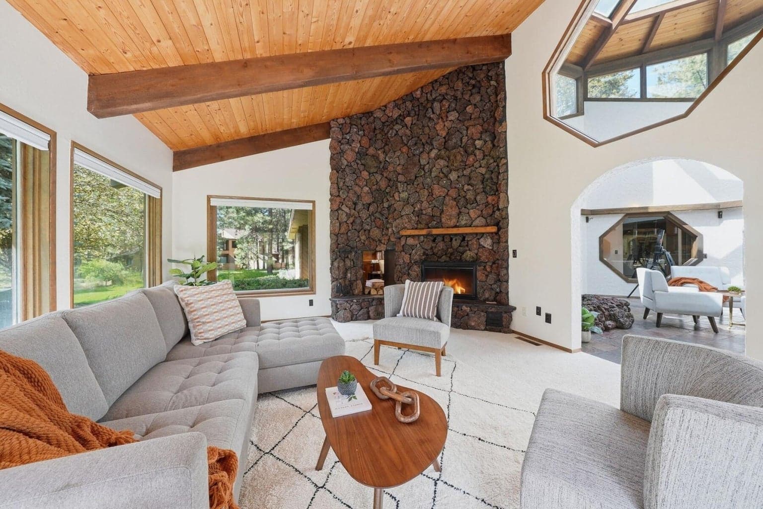 Photo of 17735 Squirrel Lane 15 of 51