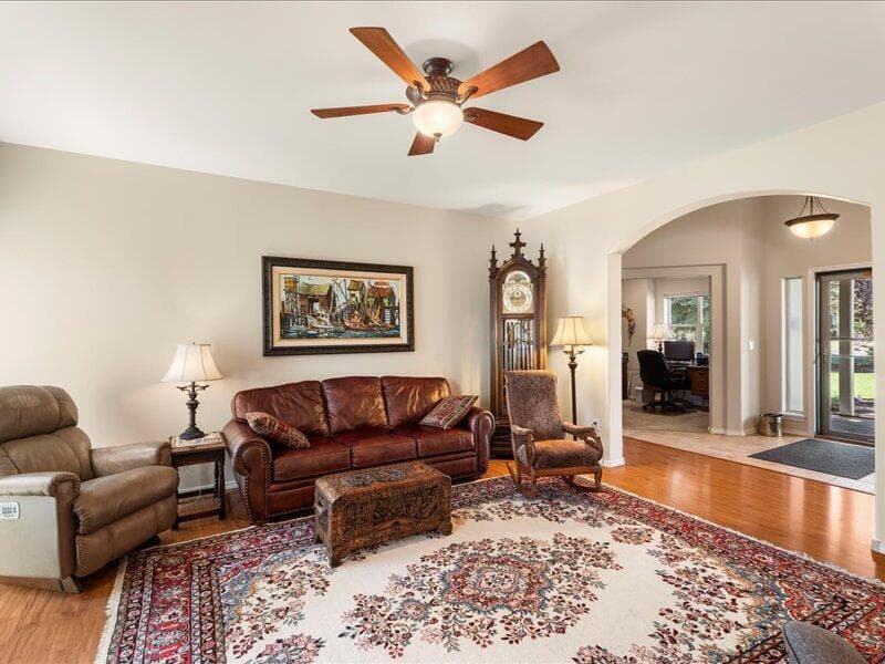 Photo of 8051 Granite Falls Drive 25 of 114