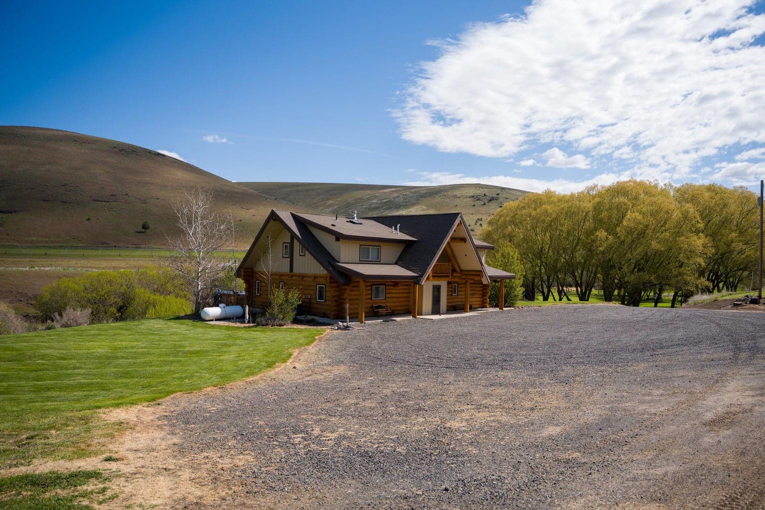 Photo of 53232 Upper Rhea Creek 2 of 40