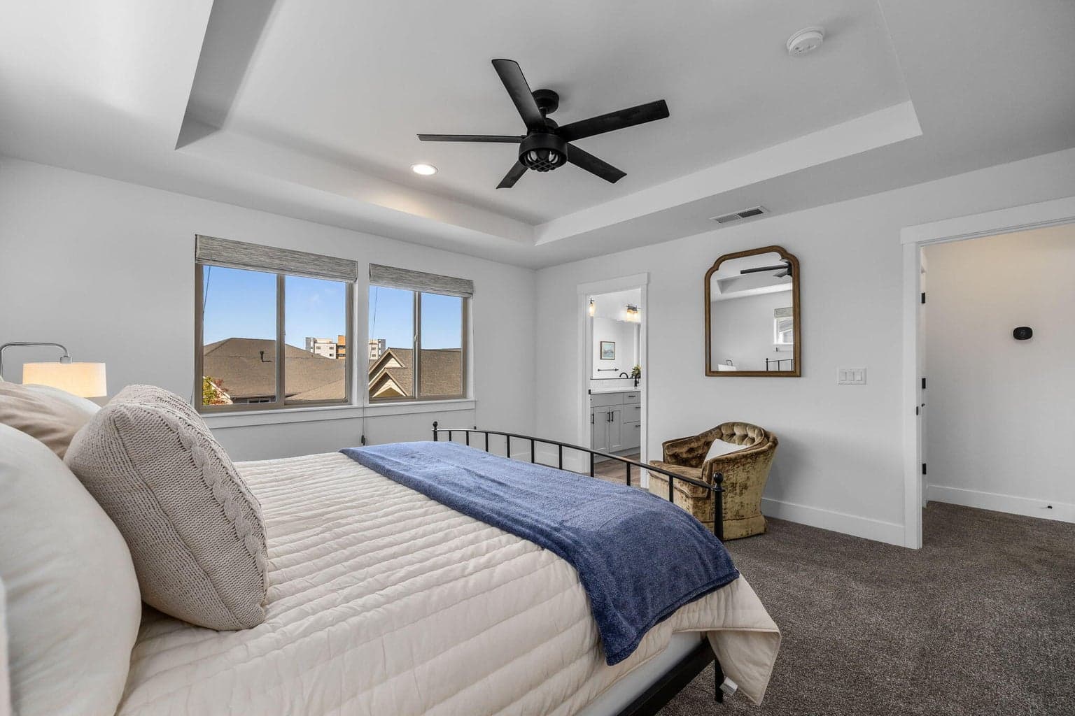 Spacious primary suite designed for comfort & relaxation.