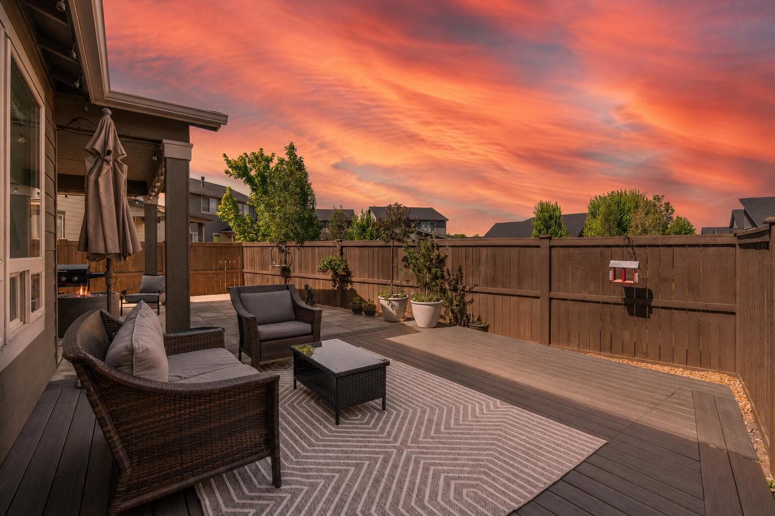 Enjoy low-maintenance living in sought-after Triple Ridge.