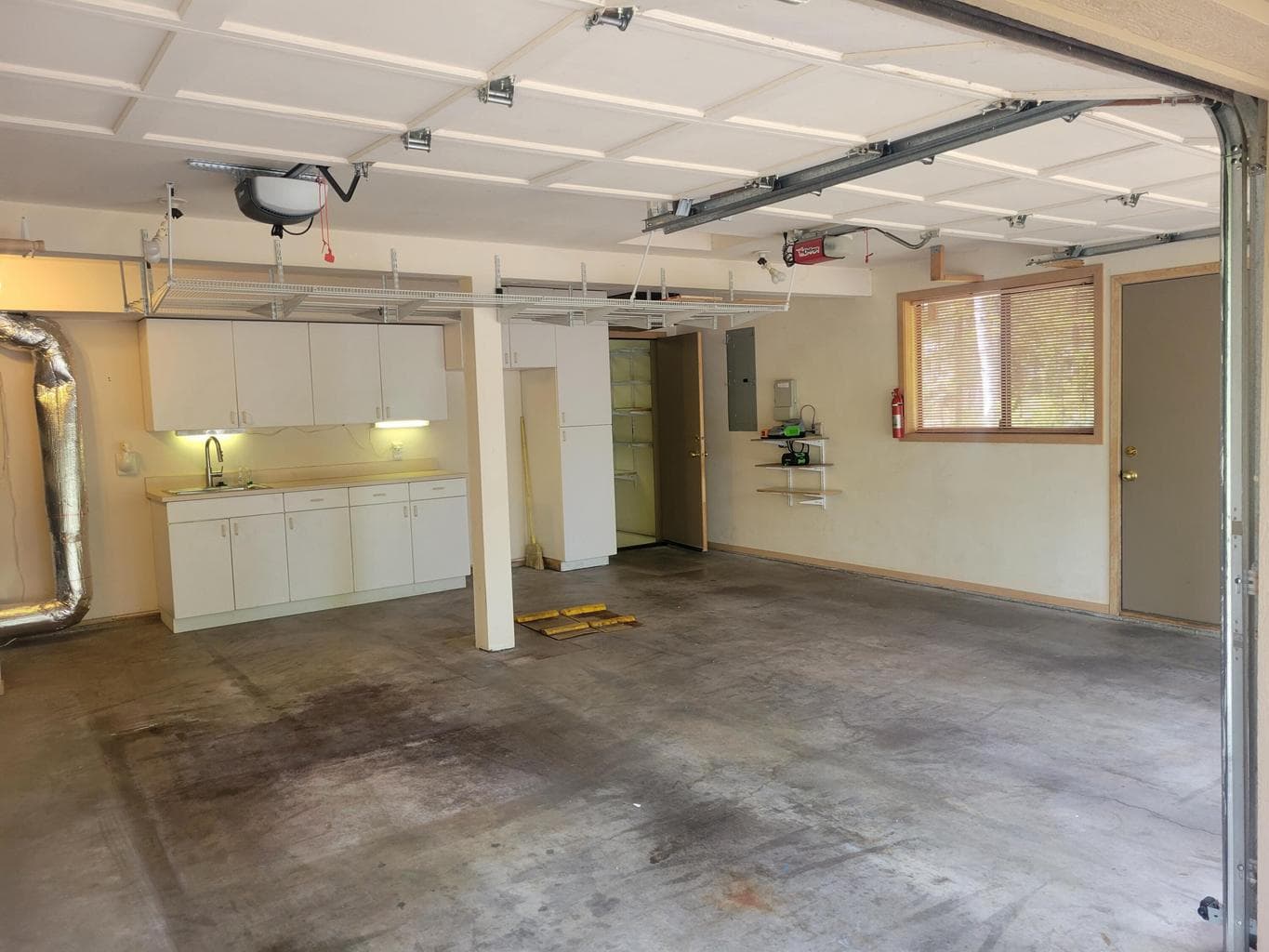 Photo of 18210 Ollalie Lane 56 of 61