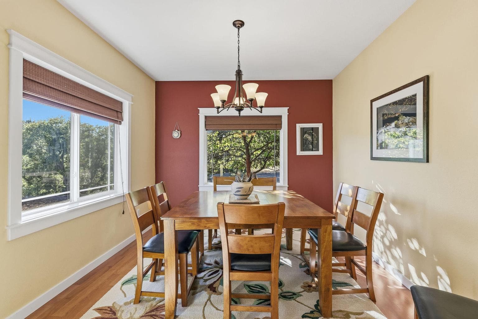 Photo of 158 Rockingham 5 of 58