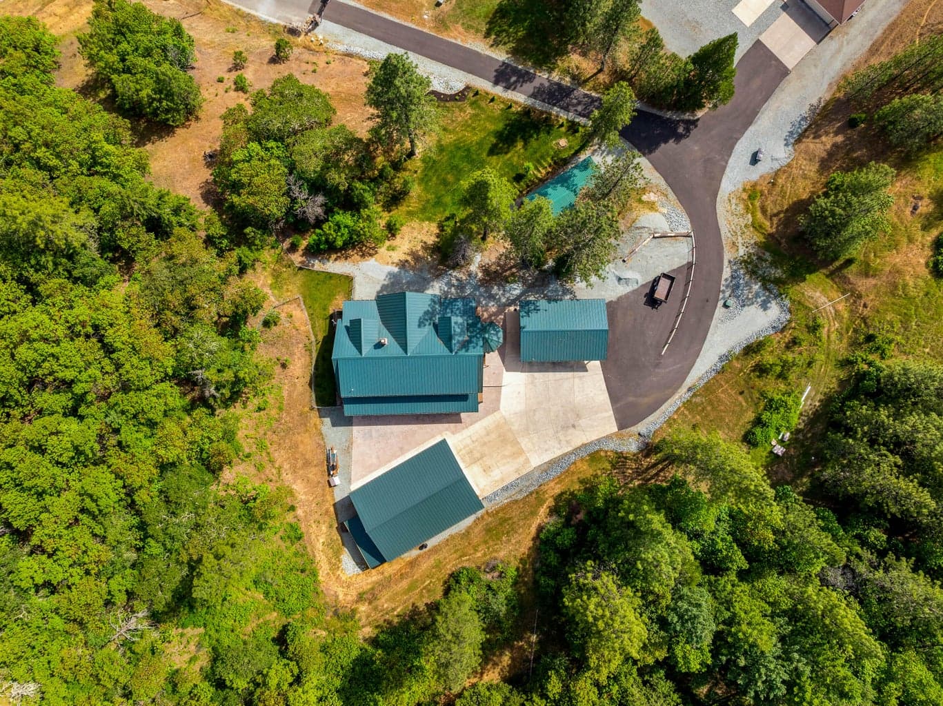 Photo of 225 Eagle Ridge 5 of 51