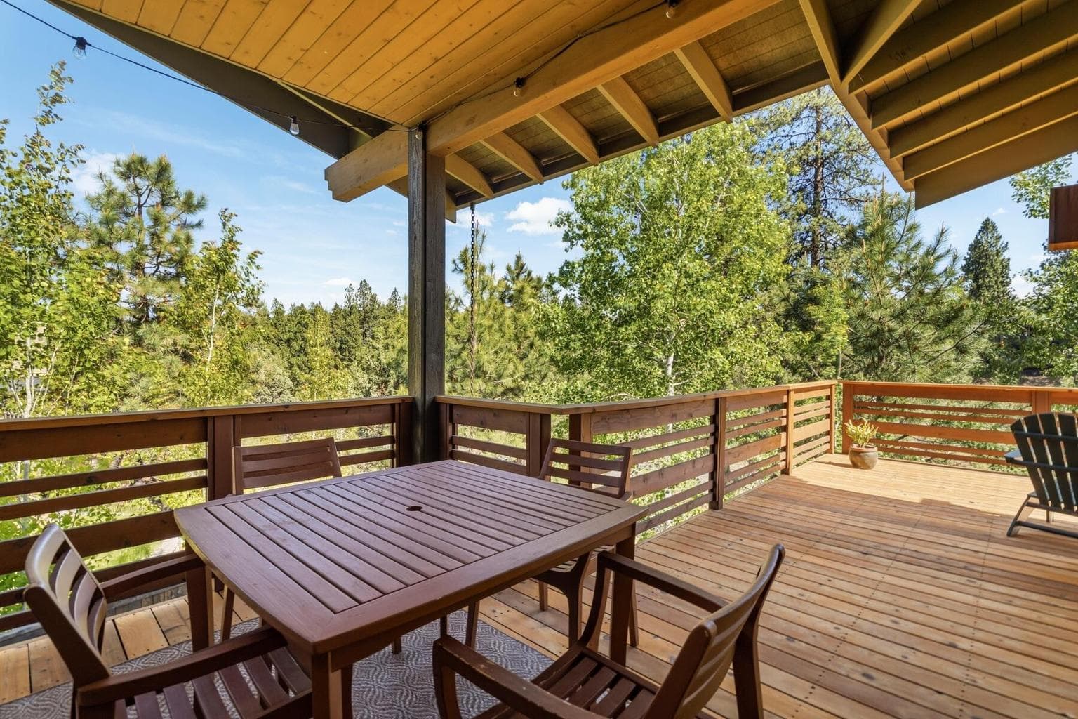 Photo of 2176 NW Lolo Drive 18 of 53