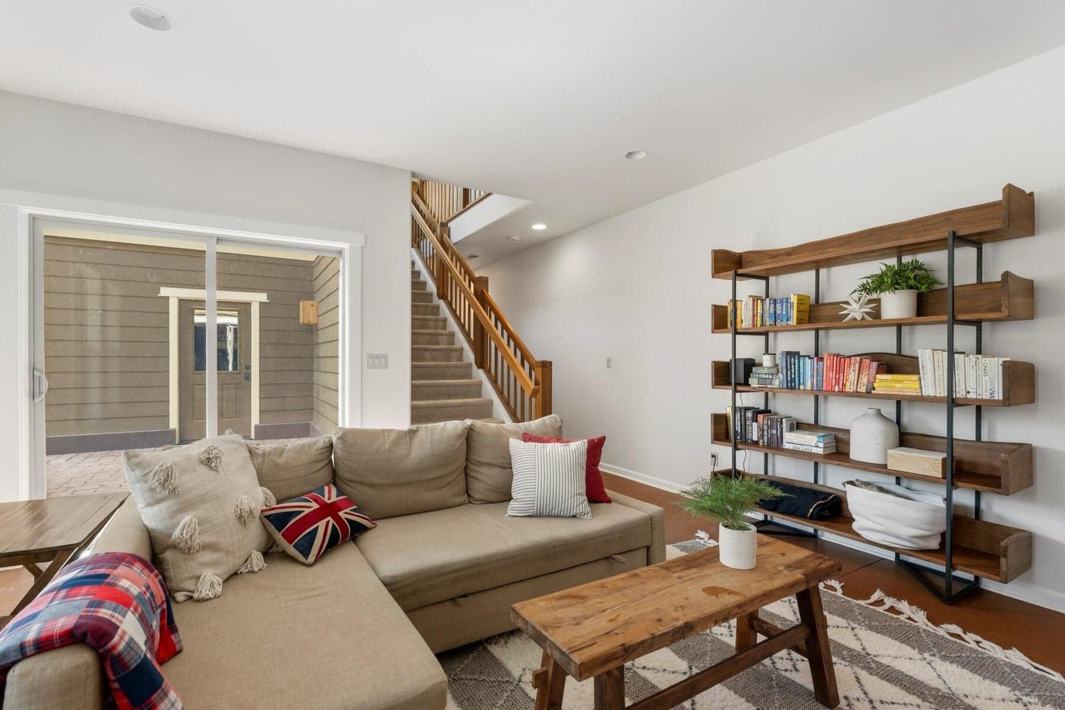 Photo of 2176 NW Lolo Drive 23 of 53