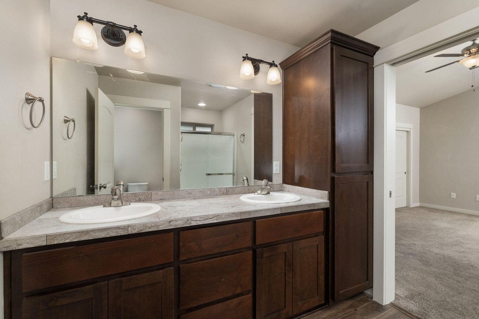 Photo of 21189 Capella 19 of 30
