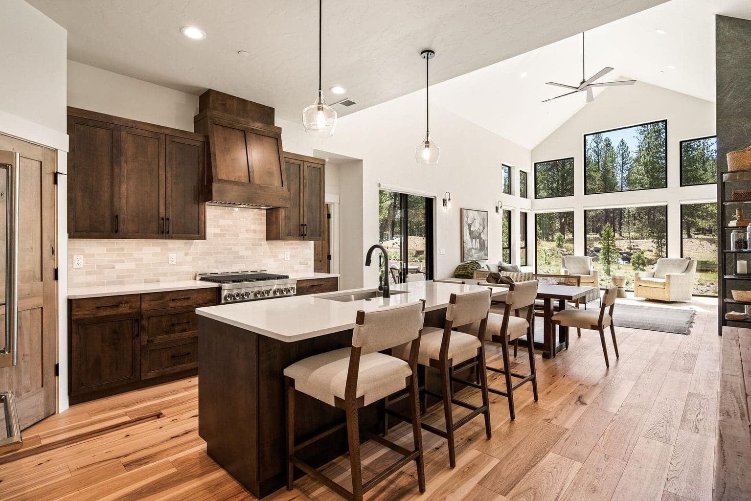 Photo of 18245 Forestbrook 5 of 63