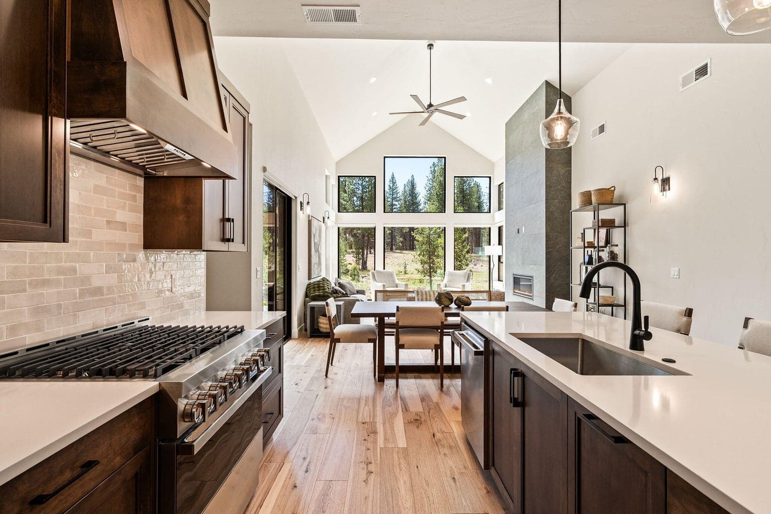 Photo of 18245 Forestbrook Loop 6 of 41