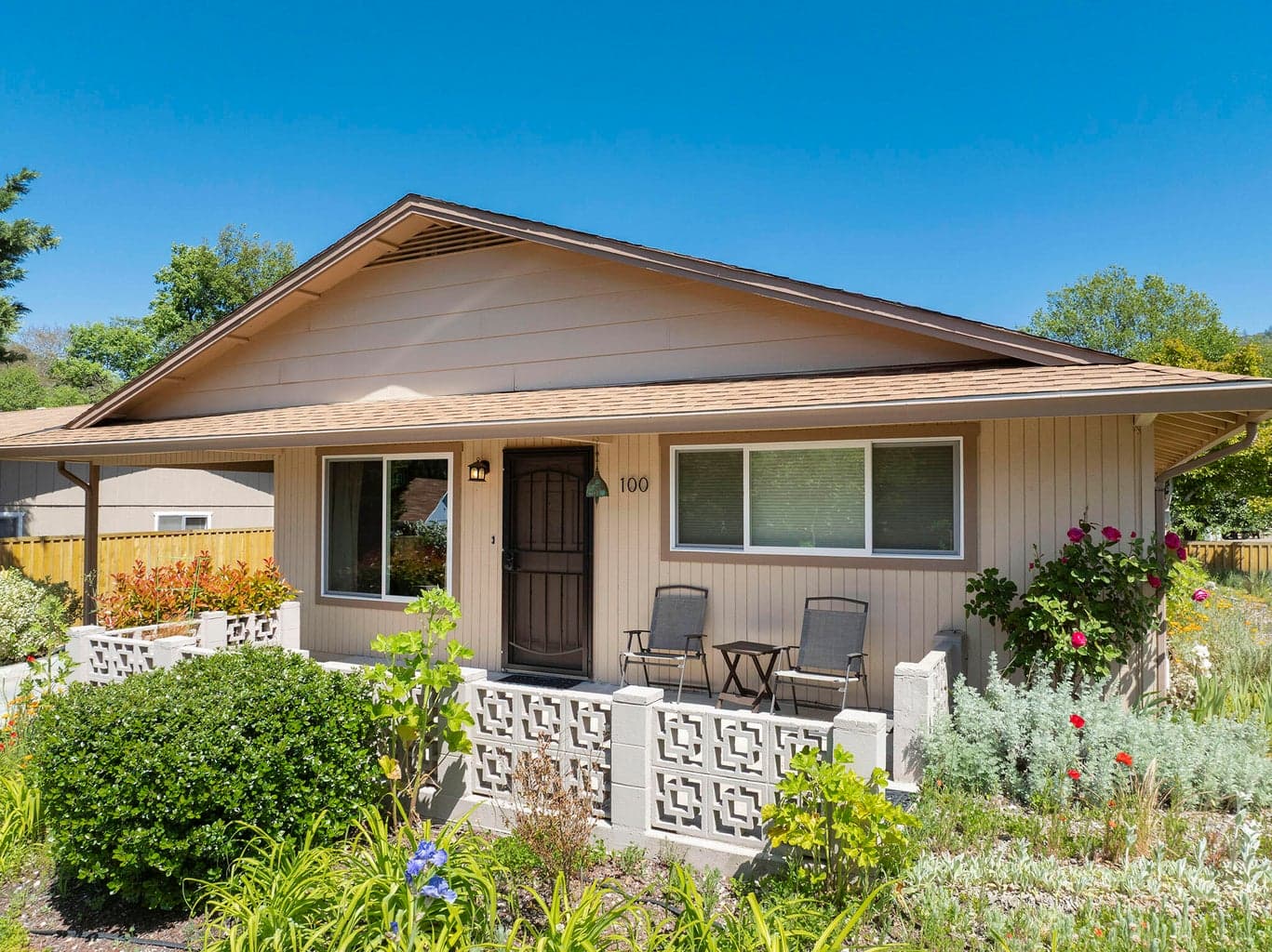 Photo of 100 Brookside 3 of 35
