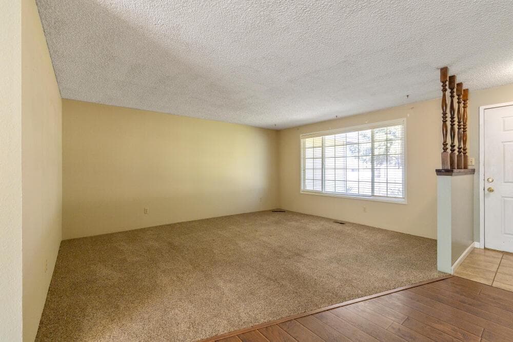 Photo of 3867 Rio Vista 4 of 28