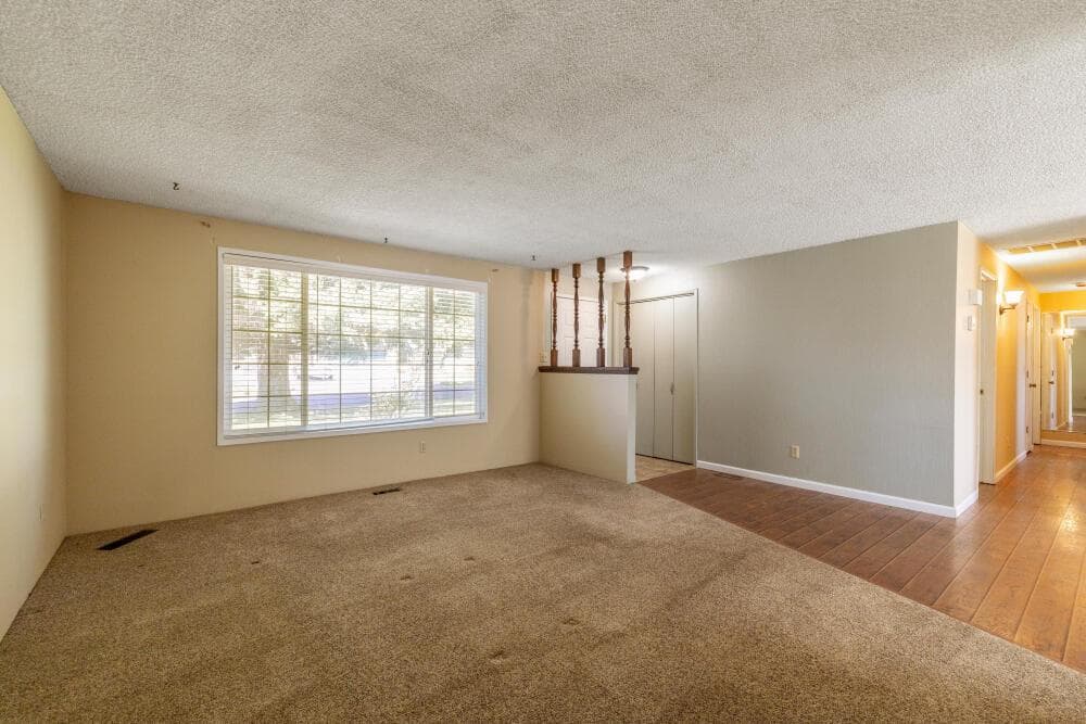 Photo of 3867 Rio Vista 5 of 28