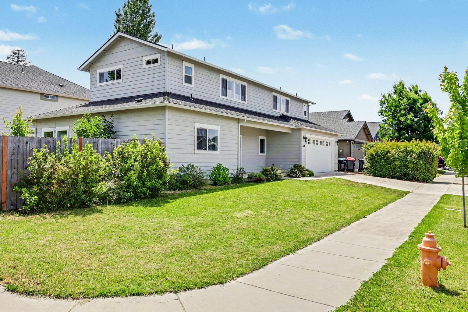 Photo of 2201 Westwood 2 of 38