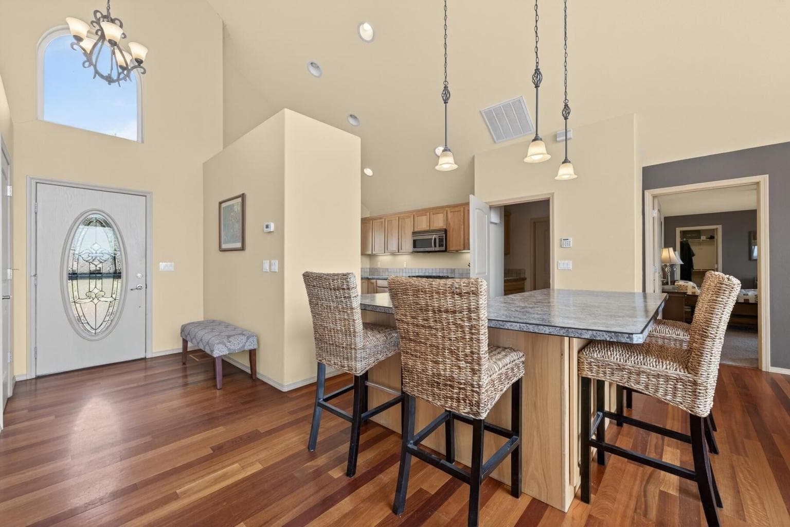 Photo of 14408 Swannies 5 of 62