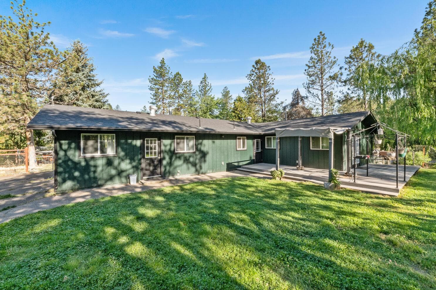 1033 Plumtree