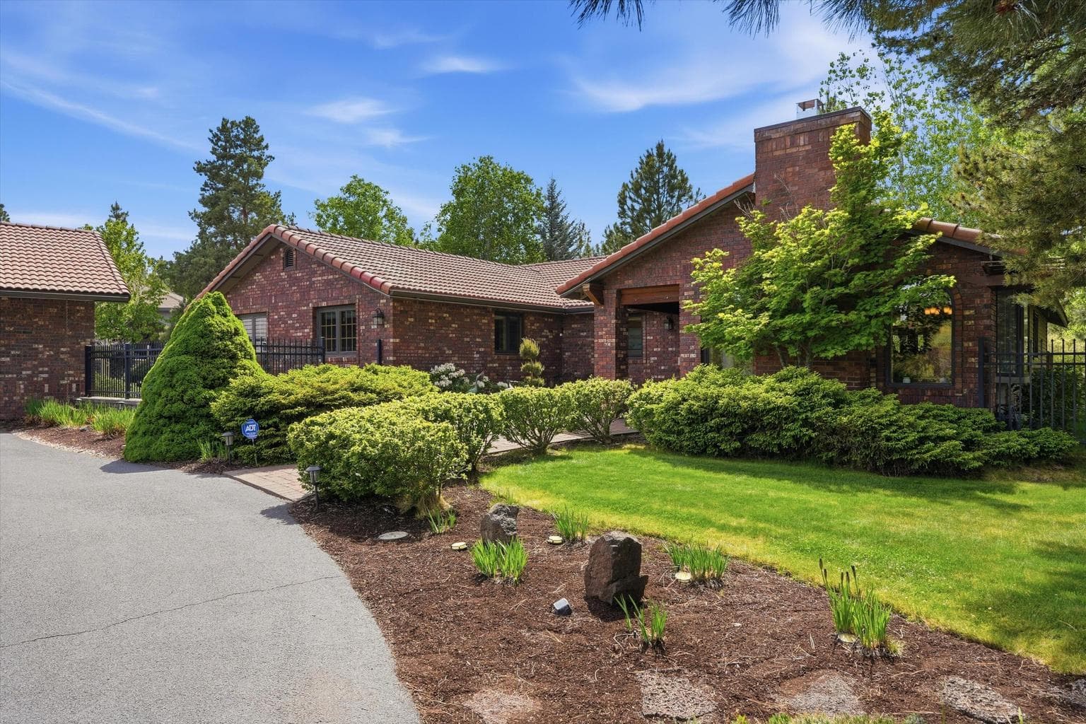 Photo of 20407 Pine Vista 1 of 69