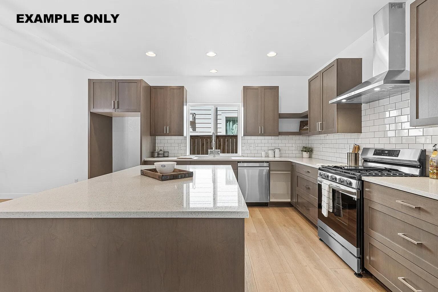 Photo of 315 Rapp 5 of 13