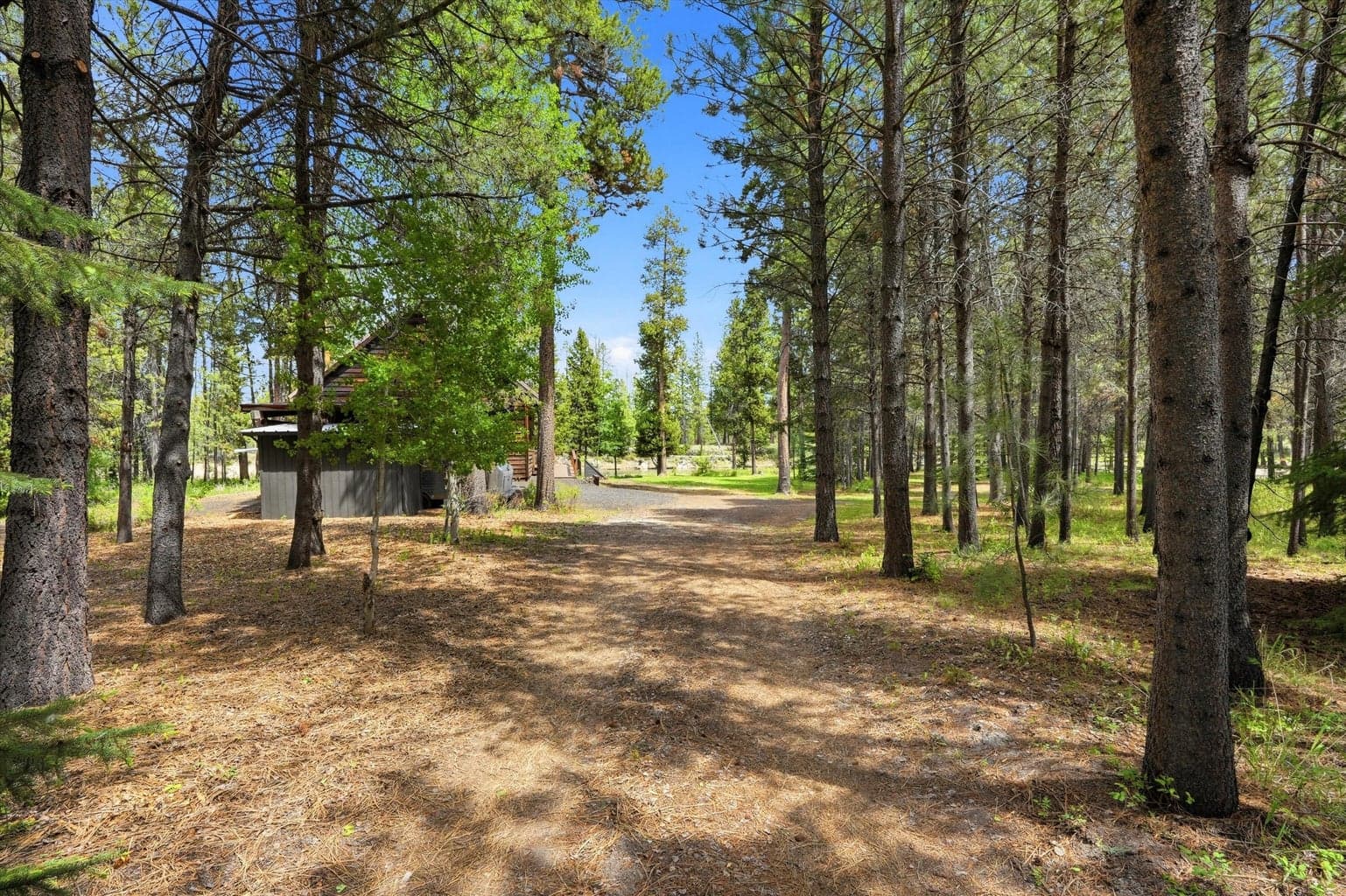 Photo of 56446 Eclipse Drive 8 of 42