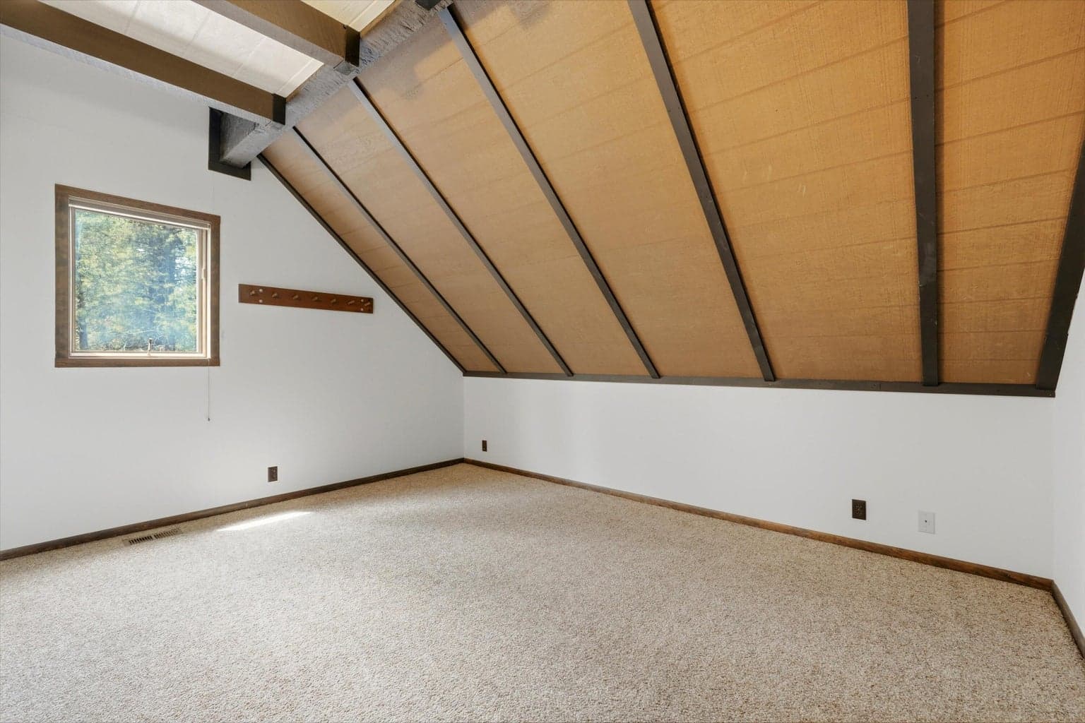 Photo of 56446 Eclipse Drive 30 of 42
